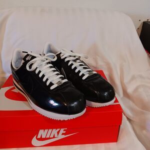 Nike Cortez Basic Premium QS Black Patent Men's Size 11.5 Nike Shoes